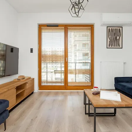 Klimatyzowany Apartament Z 3 Sypialniami I Parkingiem W Gdansku By Rent Like *